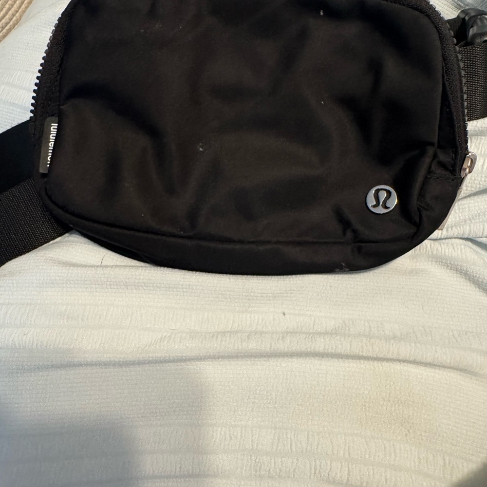 lululemon athletica Black belt bag